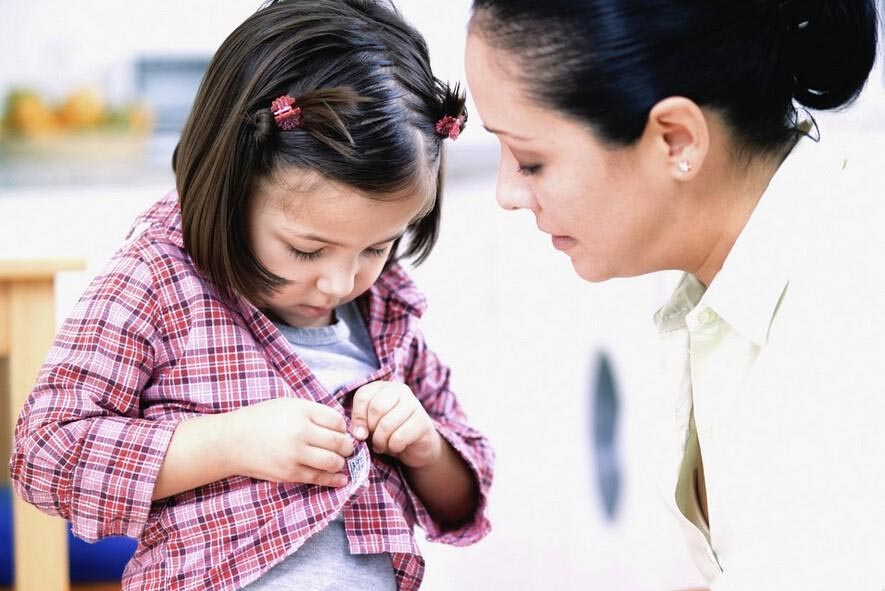 Как научить ребенка самостоятельности по Монтессори?