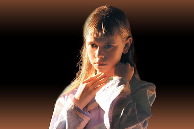 Чем сейчас занимается девочка-актриса из фильма "Аврора"?