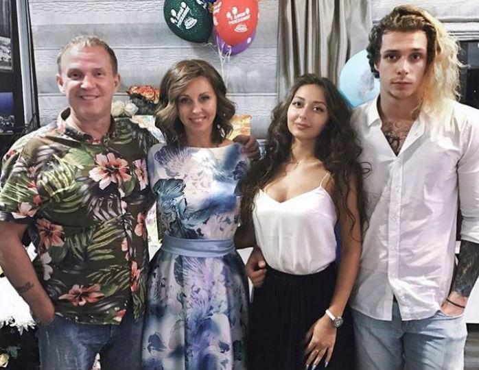 Как сейчас выглядят сыновья популярных российских звезд?