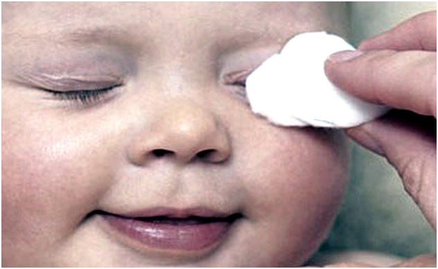 аккуратно протирать