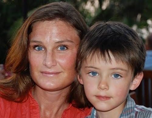 Как выглядит самый красивый мальчик в мире и чем занимается?