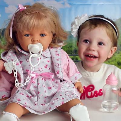 Как 5-летняя девочка из Краснодара зарабатывает по 18 млн $ в год?