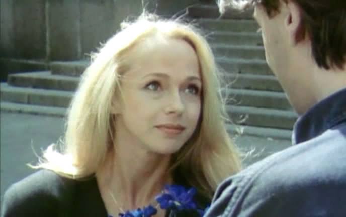 Как сложилась жизнь дочки "Шурика" - Анжелики Неволиной?