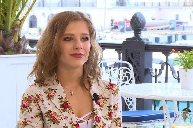 Кто из "Папиных дочек" стал мамой и как выглядят их дети?