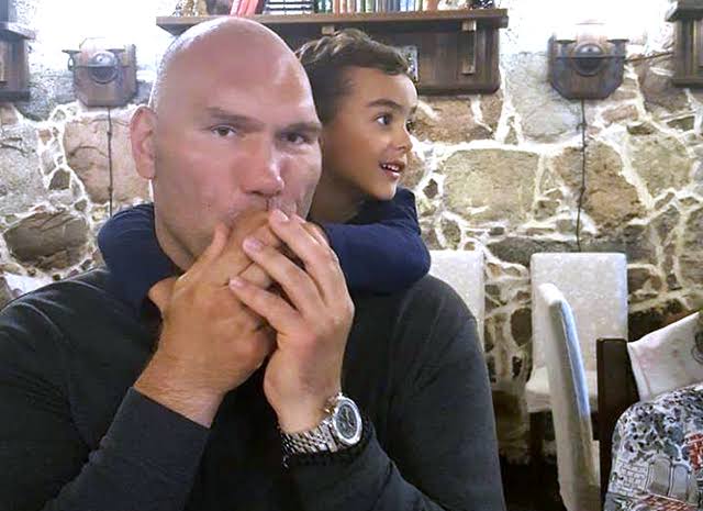 Как выглядят дети Николая Валуева?