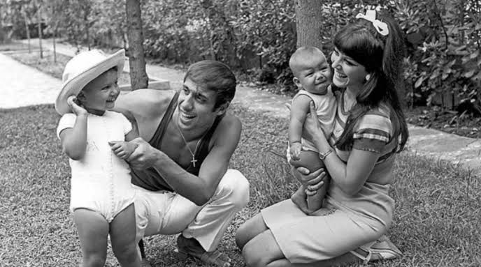 Как выглядят дети и жена Адриано Челентано?