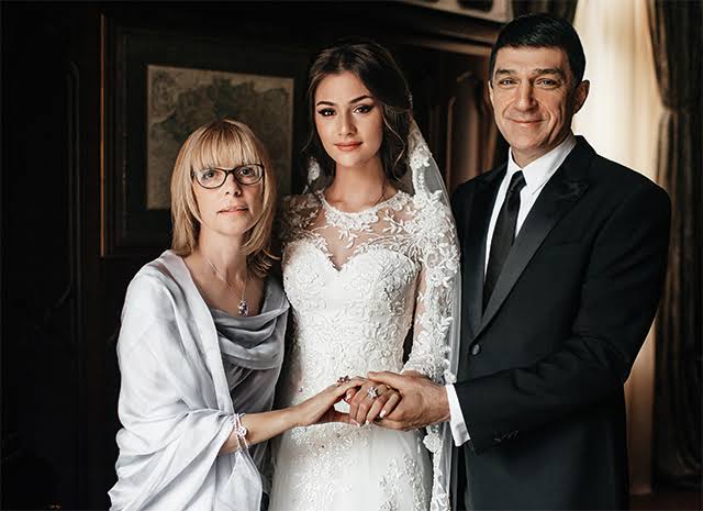 Что стало с 3 дочерьми Веры Глаголевой?