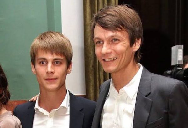 С кем дружат звездные дети?