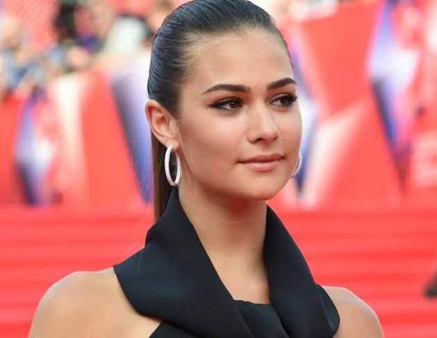 Что стало с 3 дочерьми Веры Глаголевой?