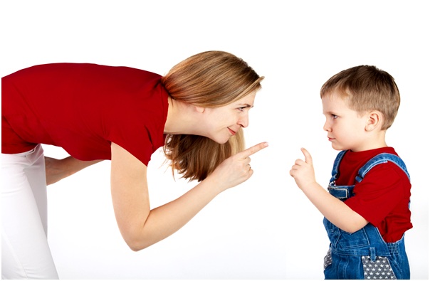 играть с мамой