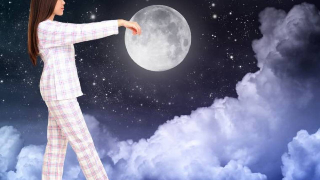 Проявление лунатизма