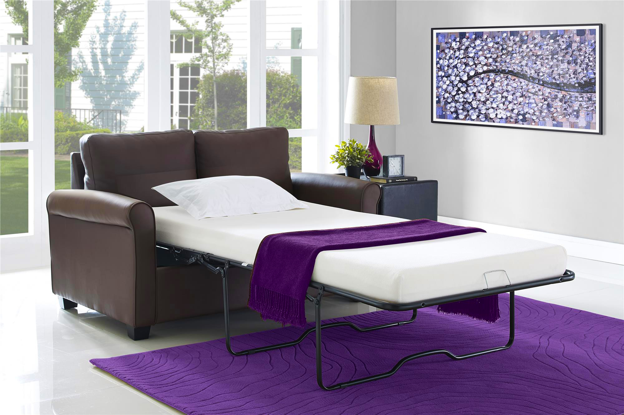 Раскладной диван - фотография