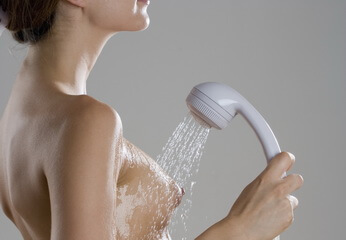 kak-bystro-uvelichit-grud