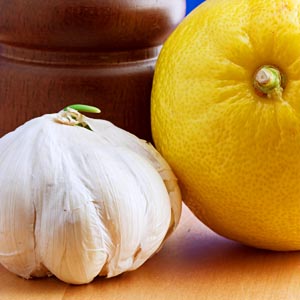 slow-cooker-lemon-garlic-chicken