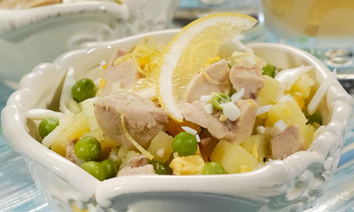 Салат из печени трески Салат из печени трески